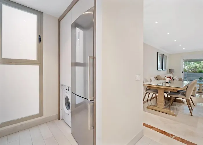 Jardin Del Mediterraneo By Finest * マルベーリャ